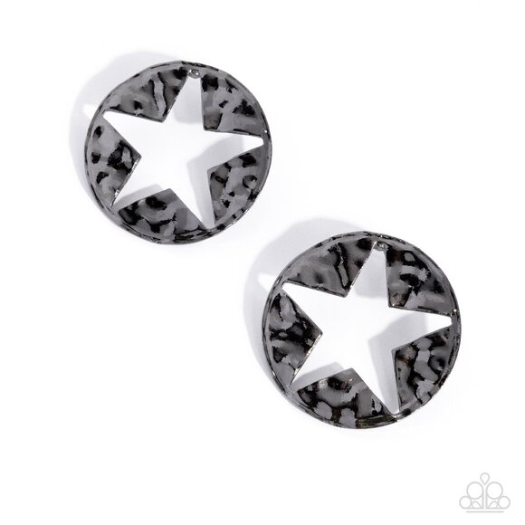 Stellar Saloon - Picture 1 of 2